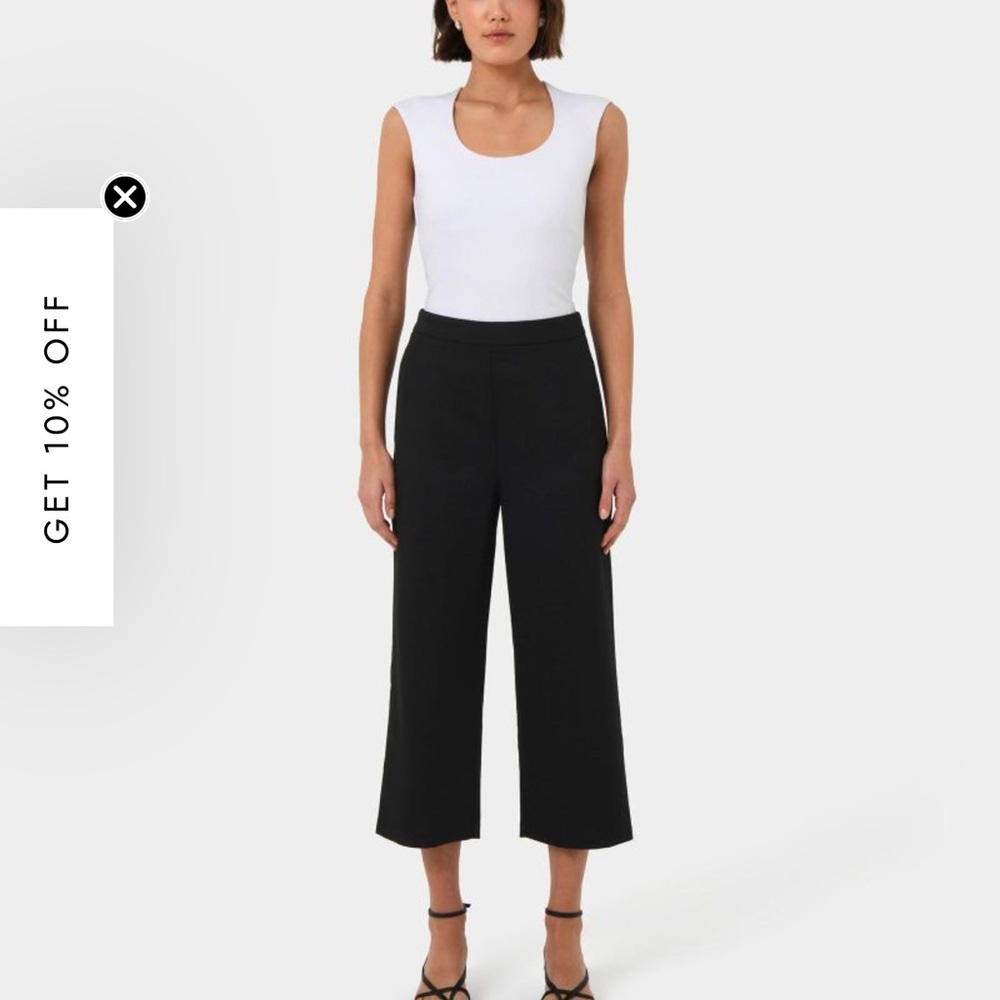 NWT Forcast Lexee High-Waist Culotte